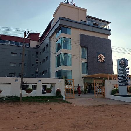Hotel Gsr Tumkur エクステリア 写真